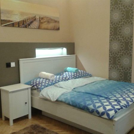 Lily Apartman Budapest Luaran gambar