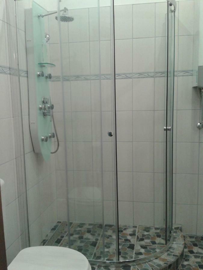 Lily Apartman Budapest Luaran gambar